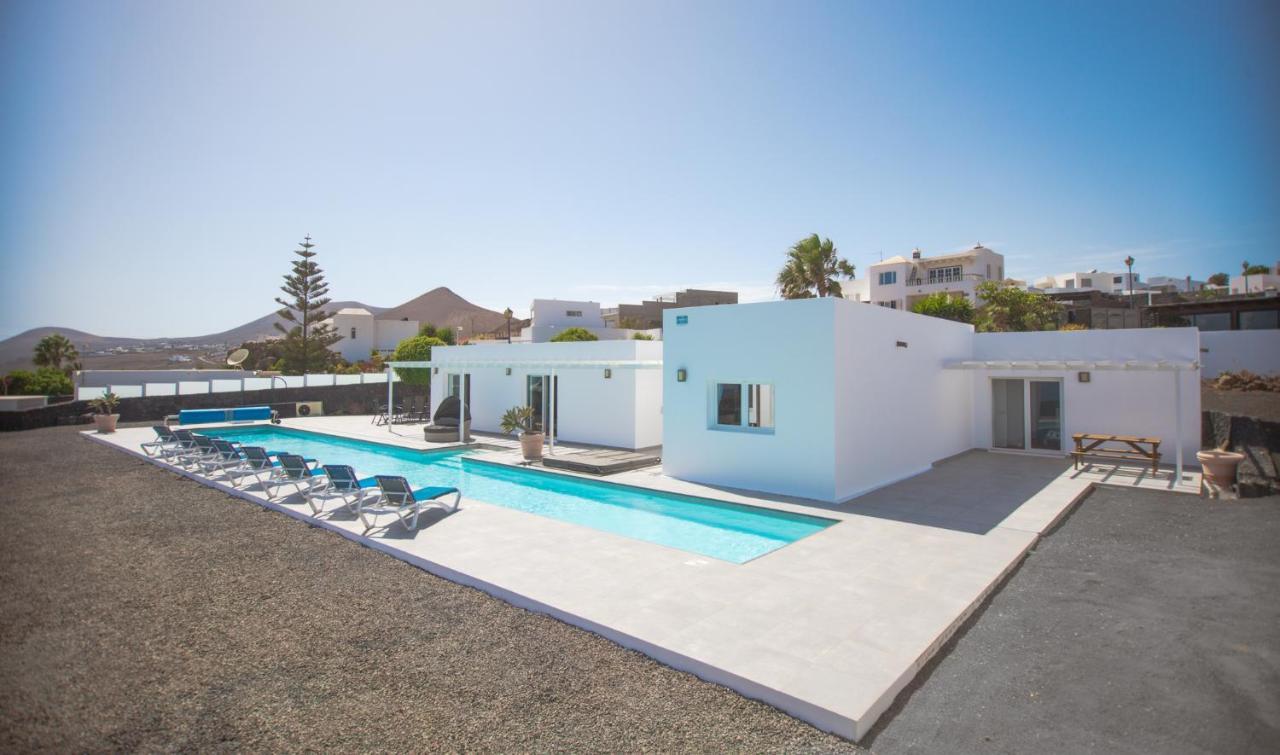 Villa Casa Conil With A Private 25 Meter Heated Pool Extérieur photo